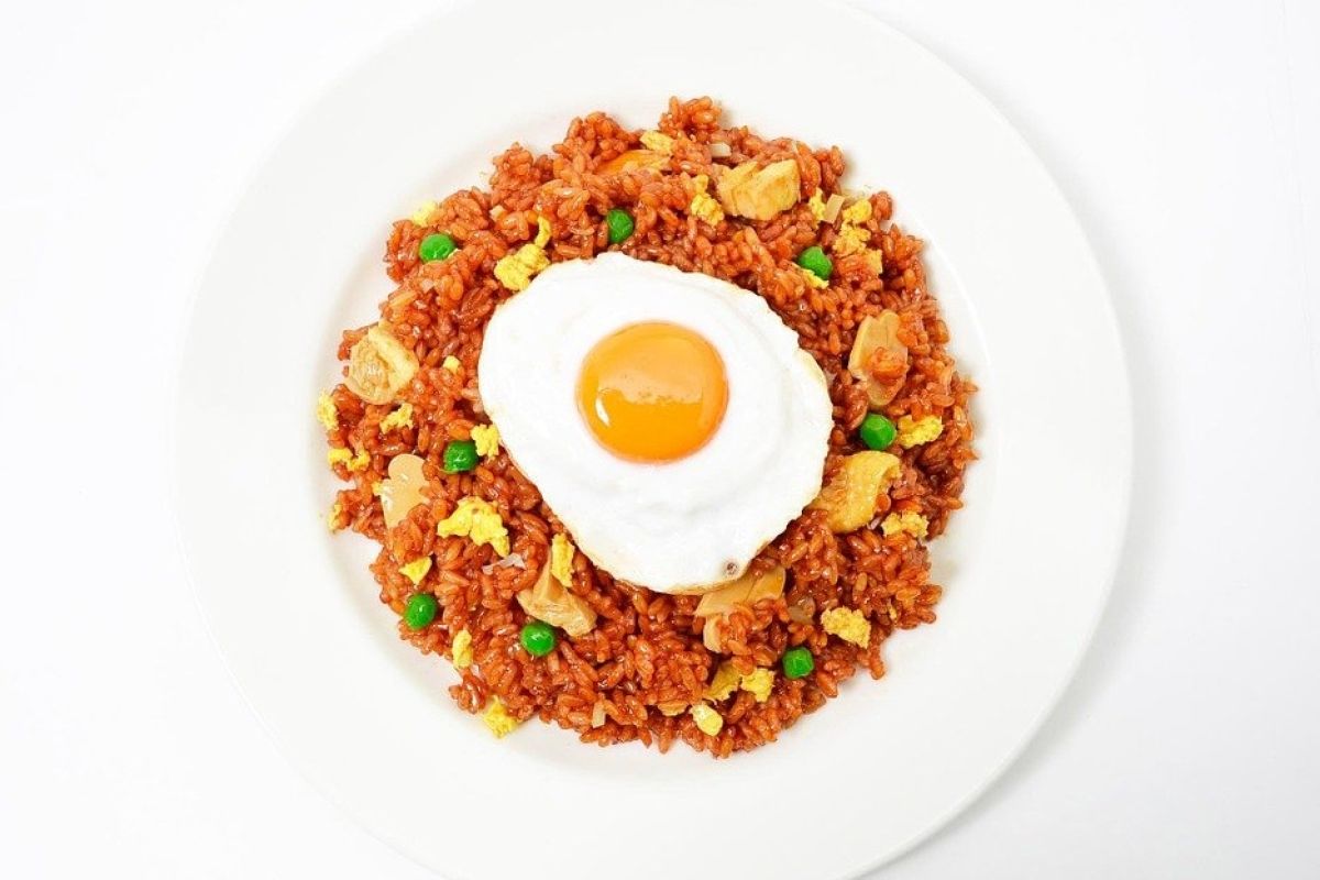 Ini cara dan tips buat nasi goreng sederhana yang enak dan mudah