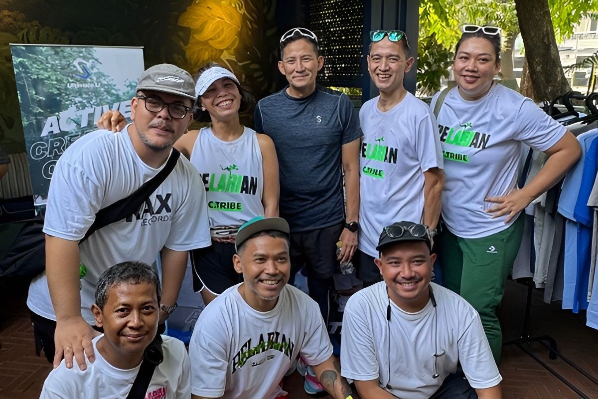 Sandiaga Uno dan ratusan pelari ramaikan ajang “Pelarian Weekenders”